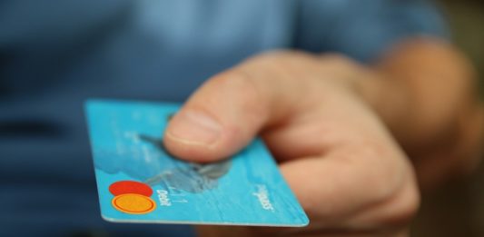 Zapłacimy za mandat kartą płatniczą? Zapłacimy za mandat kartą płatniczą