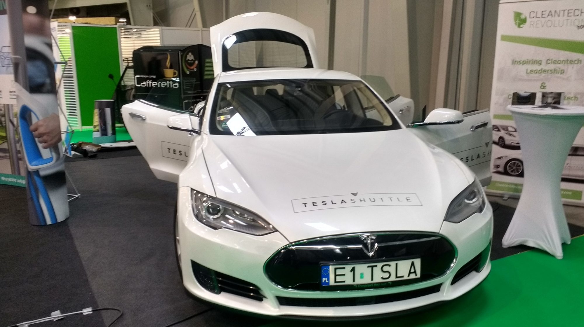 Czy Tesla Model S to bezpieczny samochód?