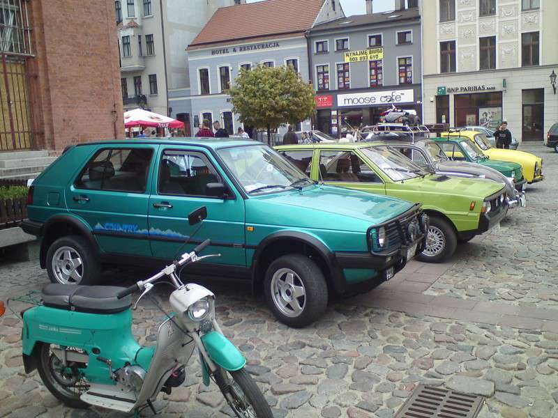Volkswagen Golf Country - egzemplarz Wojtka - parking