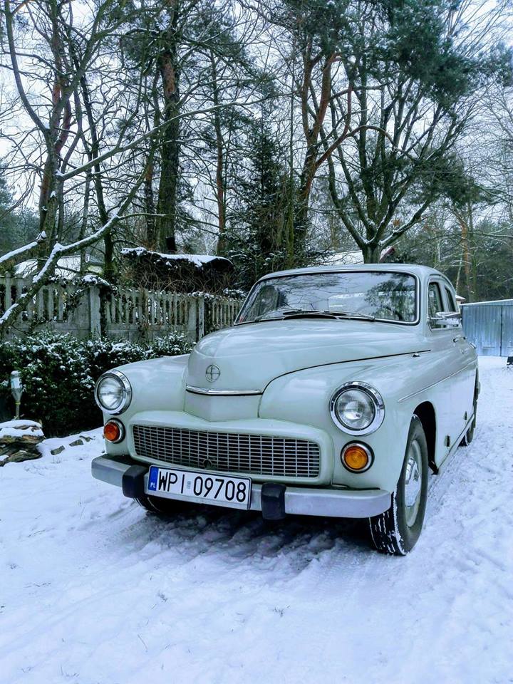 Auto z historią - FSO Warszawa 203 na śniegu