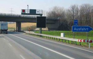 Fotoradary na polskich autostradach - z ukrycia