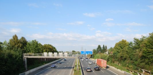 Stało się. Niemieckie autostrady płatne dla Polaków
