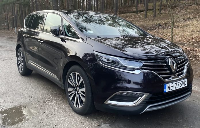 Renault Espace 7- miejscowy Crossover 16