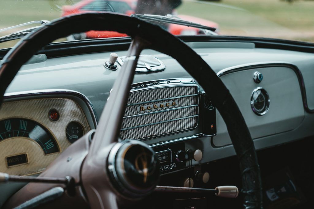 Historia radia samochodowego