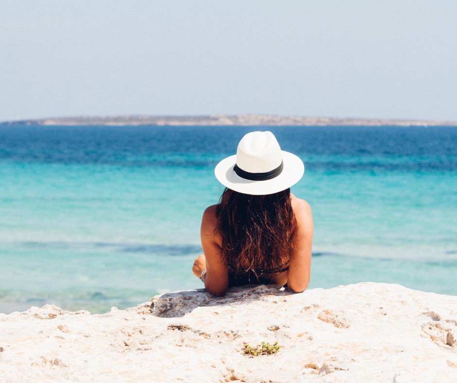 Bezpieczne wakacje – poradnik