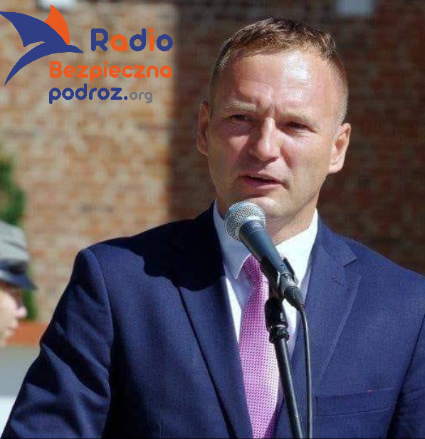Na zdjęciu Marcin Kiliański sekretarz gminy Tarczyn