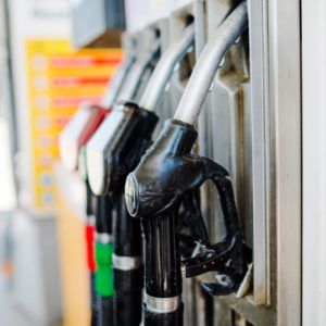 Ceny-ropy-i-gazu-zakonczenie-benzynowych-pomp