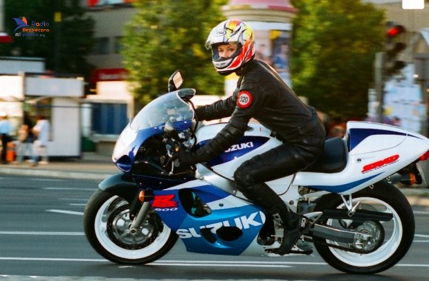 motocykl Suzuki
