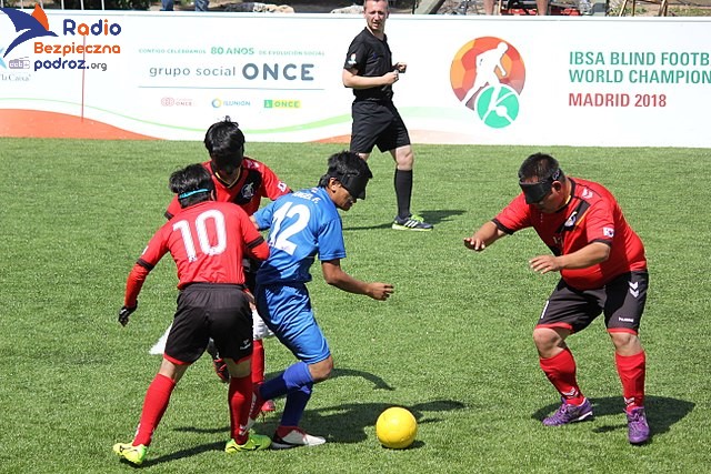 Na zdjęciu zawodnicy w Blind Football Dyscyplina Paraolimpijska. Piłka nożna przeznaczona dla graczy niewidomych lub niedowidzących. 