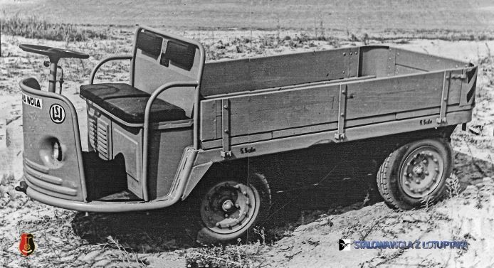Elektryczny pojazd STAL 158 typ SA-1 polski krok w stronę elektromobilności. Wyglądał jak mniejszy brat STAR 20, skończył jako Stal 258 wózek transportowy