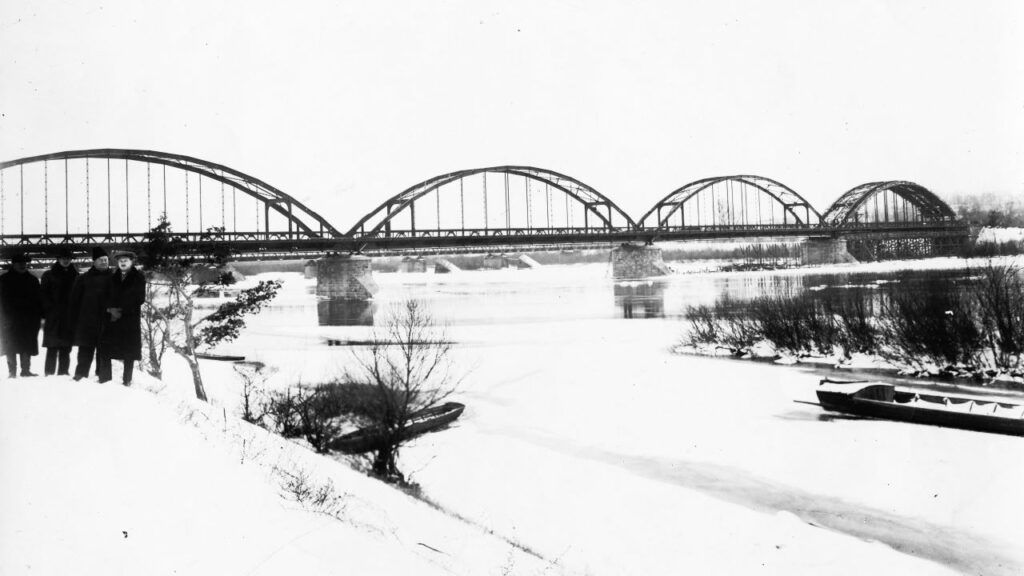 Most na Bugu 1930 foto NAC