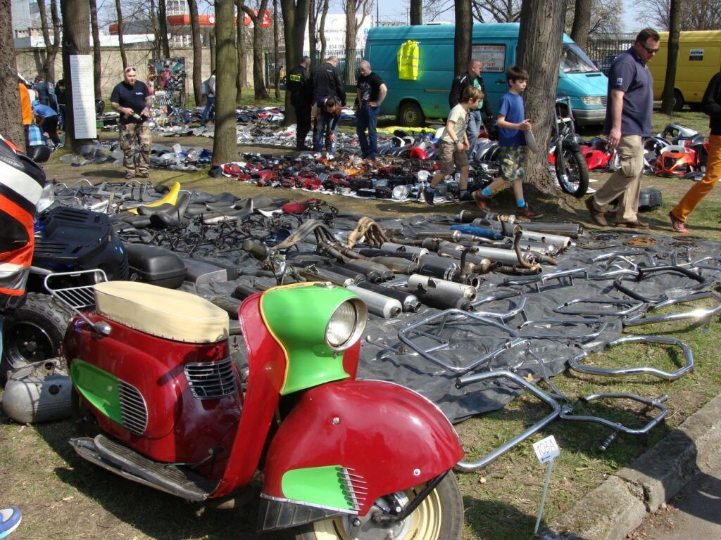 Warszawski Bazar Motocyklowy MOTOTARG 15-16.04.2023 2
