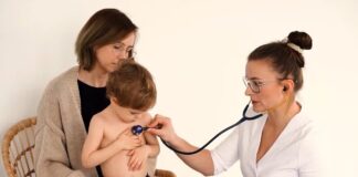 Jak oswoić dziecko z lekarzem?