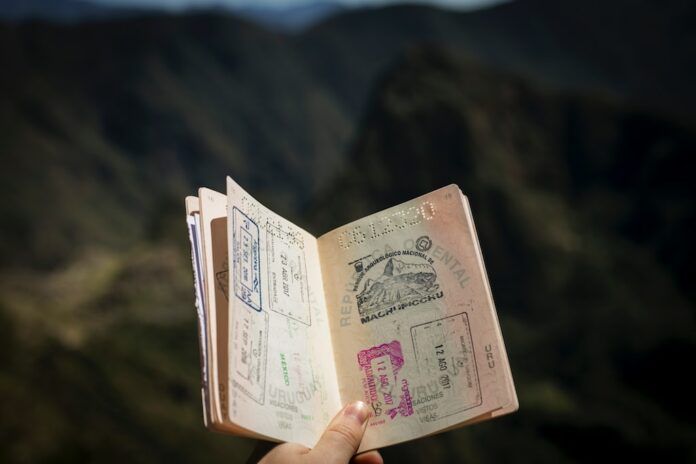 podróżowanie bez wizy na sam paszport poza Europę