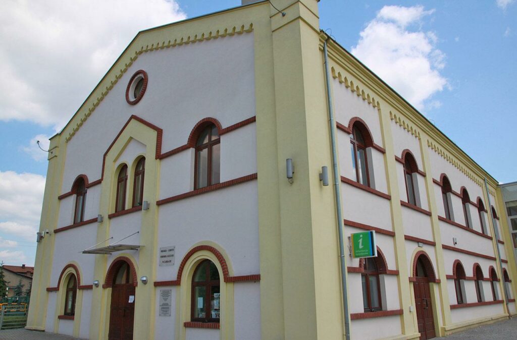 Synagoga w Żarkach