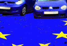 UE zdecyduje za Ciebie dwa niebieskie samochody osobowe stoją na fladze UE