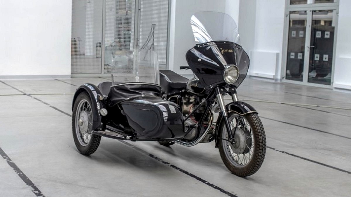 Motocykl JUNAK legendarny czterosuw PRL