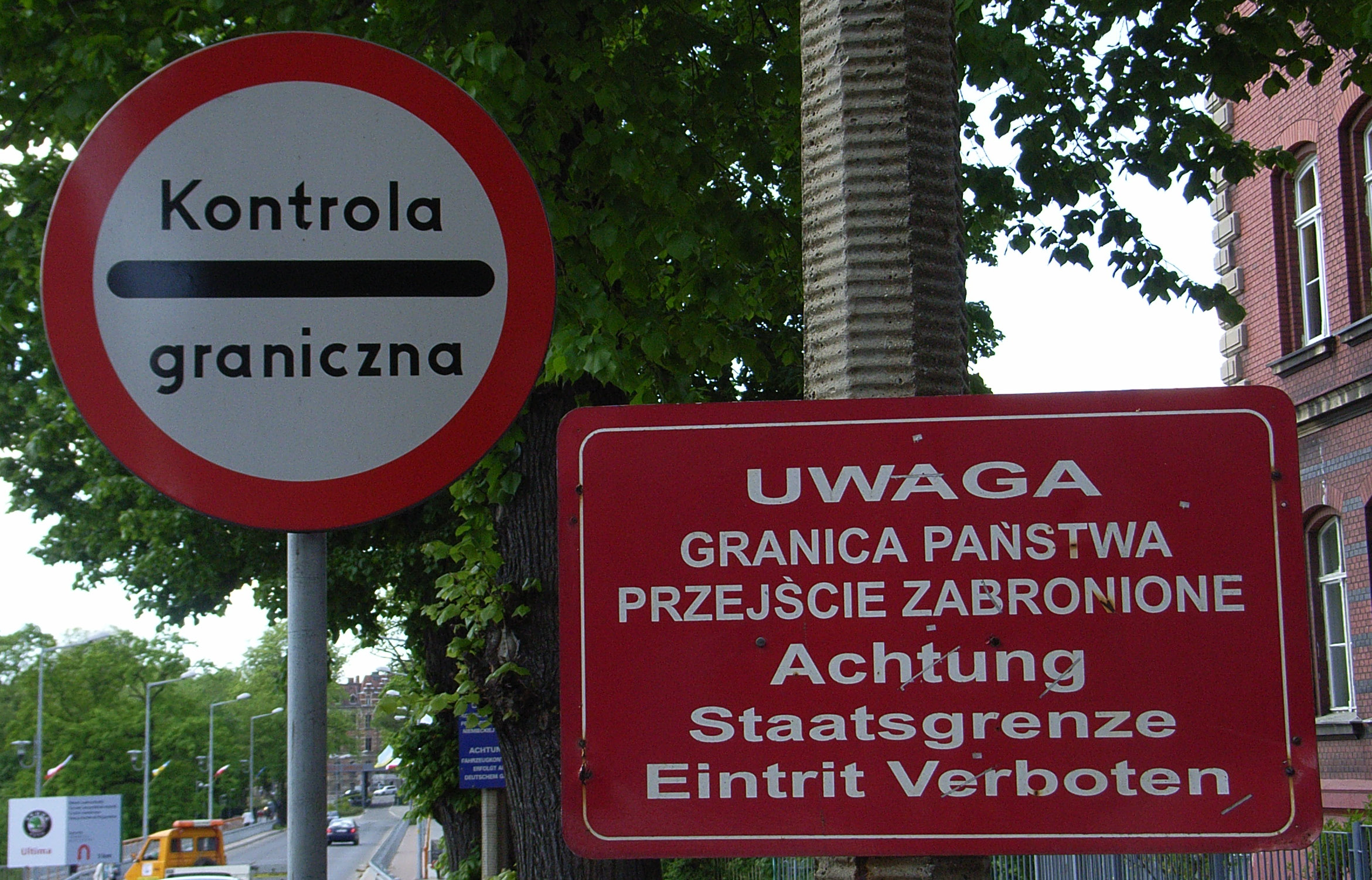 Niemcy przedłużają kontrole graniczne do 15 marca 2024