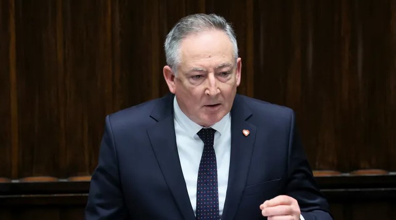 Sąd odrzuca wniosek. Niewiadoma przyszłość mediów publicznych.