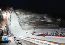 Na zdjęciu skocznia narciarska w sapporo. Skoki Narciarskie Puchar Świata Sapporo.