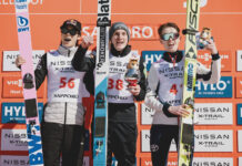 Skoki narciarskie PŚ w Sapporo Na zdjęciu skoczkowie podczas dekoracji po drugim konkursie w skokach narciarskich w Sapporo. Skoki narciarskie PŚ w Sapporo.