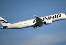 Samolot linii FINNAIR w powietrzu. Ważenie pasażerów czyli jak u Barei w liniach lotniczzych Finnair