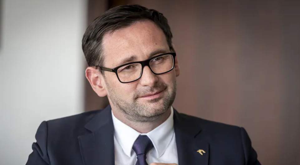 Znany dziennikarz miał załatwiać u Obajtka pracę dla żony. Szokujące nagrania.