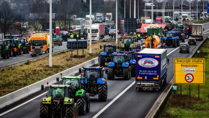 blokada portu w Antwerpii przez belgijskich rolników