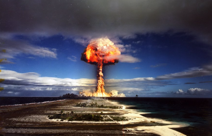 czy Rosja zaatakuje NATO, na zdjęciu grzyb atomowy