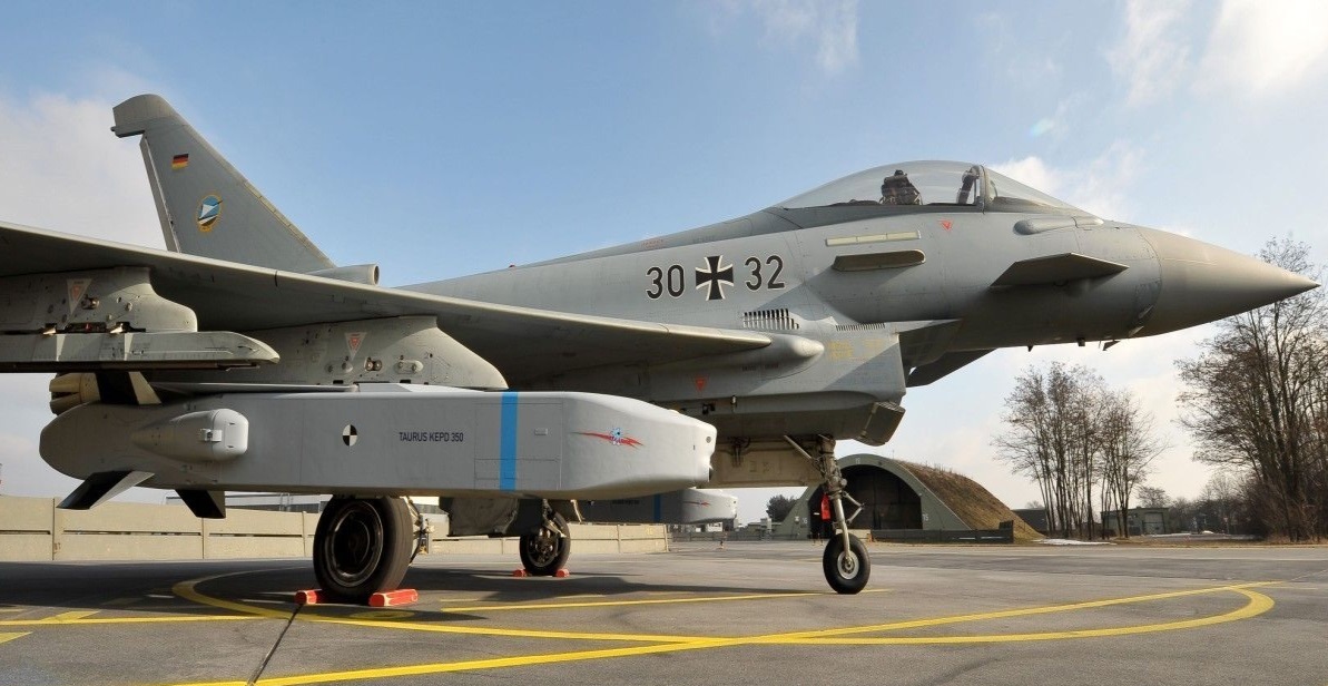 Rakiety Taurus nie dla Ukrainy – Olaf Scholz decyduje a niemieckie społeczeństwo podzielone.