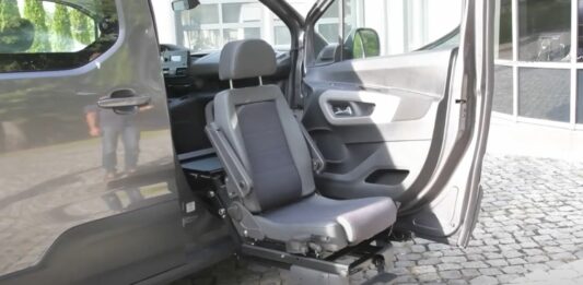 Taryfikator mandatów dla pasażera w samochodzie - Fotel obrotowy Turny Evo