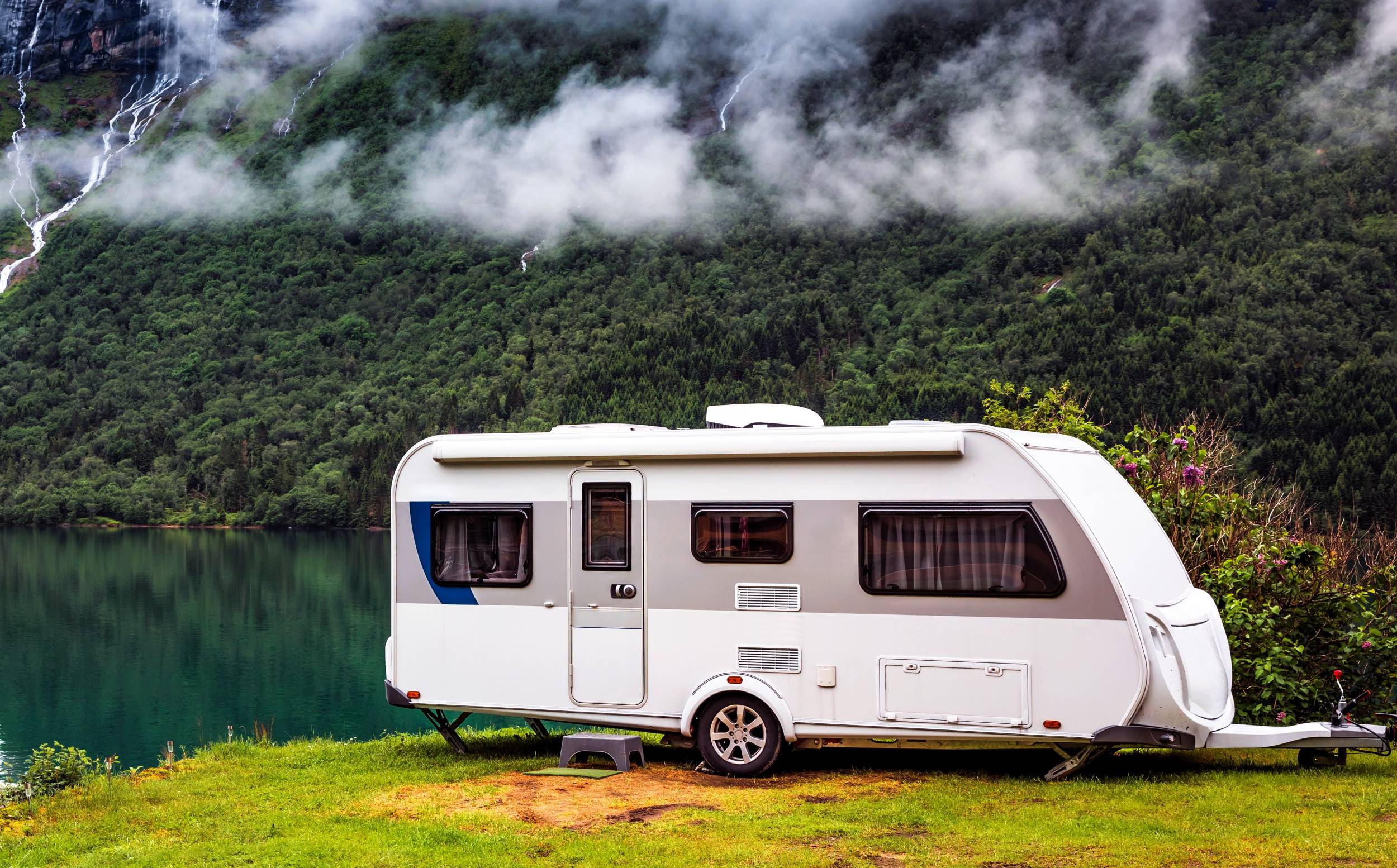 Zobacz, gdzie kupić i jakie wybrać części do przyczep