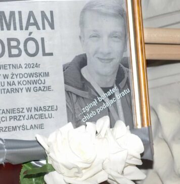 Ostatnia droga Damiana Sobóla. Jego poświęcenie i odwaga stanowią trwałe świadectwo o potędze ludzkiej solidarności i miłości do bliźniego.