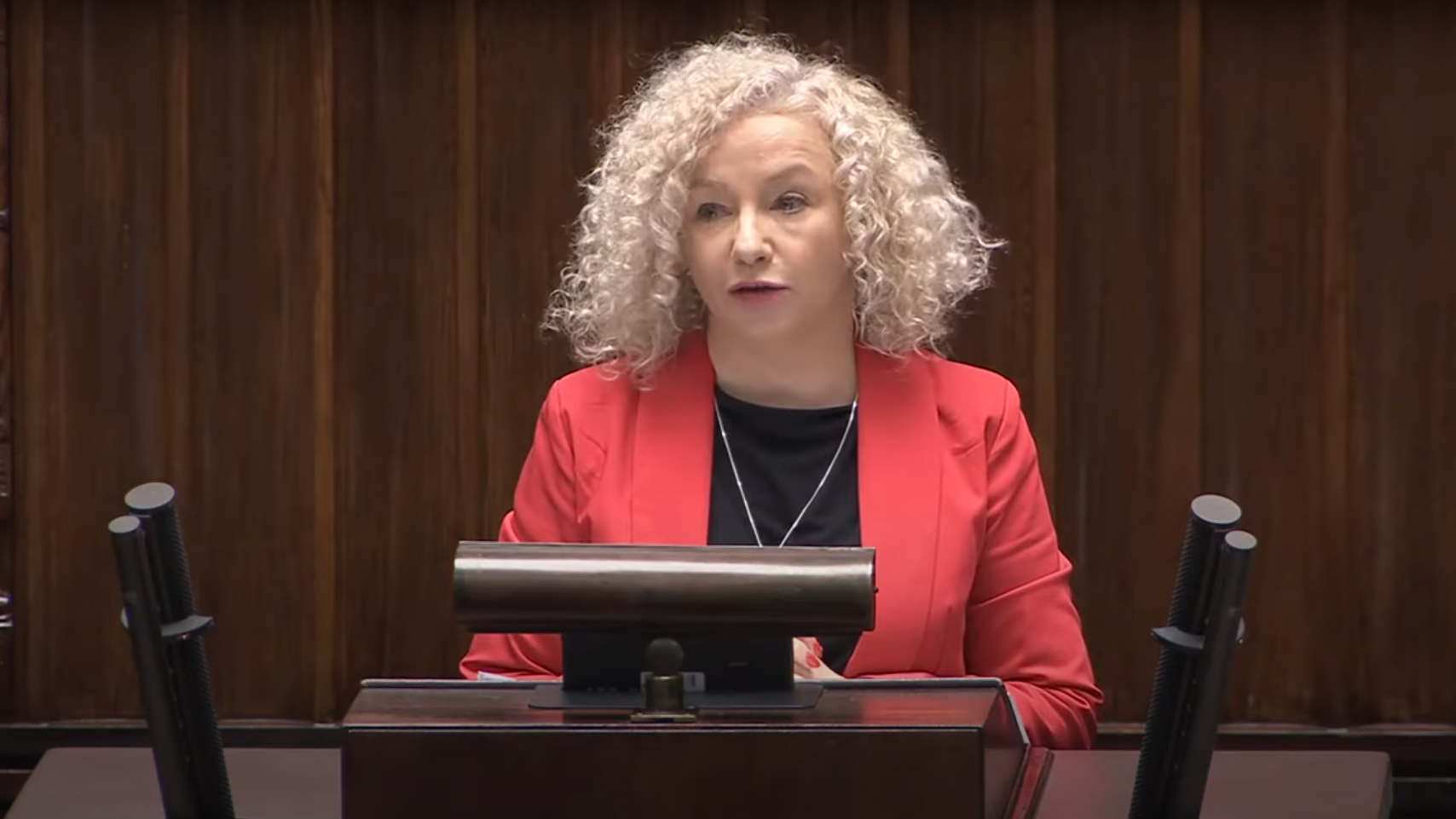 Kotula podała sposób na aborcję. Rzecznik Izby Lekarskiej: “Lekarz za taką wypowiedź miałby sprawę w prokuraturze”