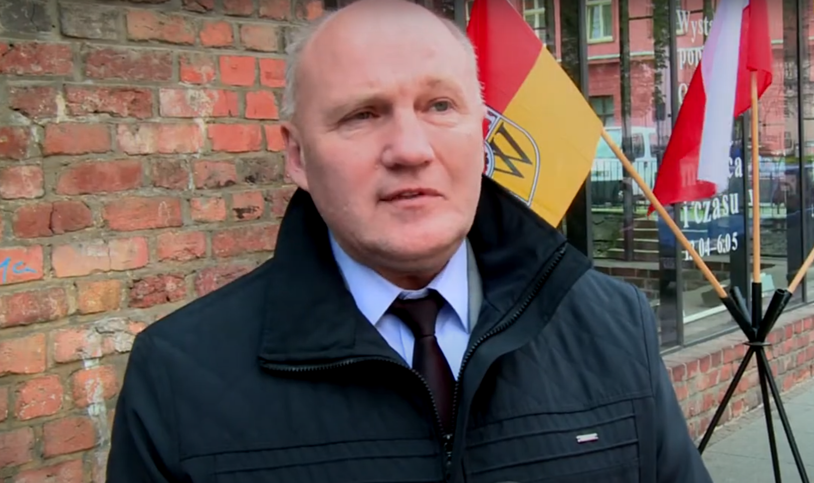 Wybory do powtórki? Brat startował na burmistrza, siostra liczyła głosy