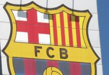 Półfinał nie dla Barcelony. Duma Katalonii przegrywa w dwumeczu z PSG, a Robert Lewandowski zawodzi