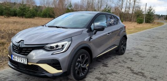 Renault Captur HEV