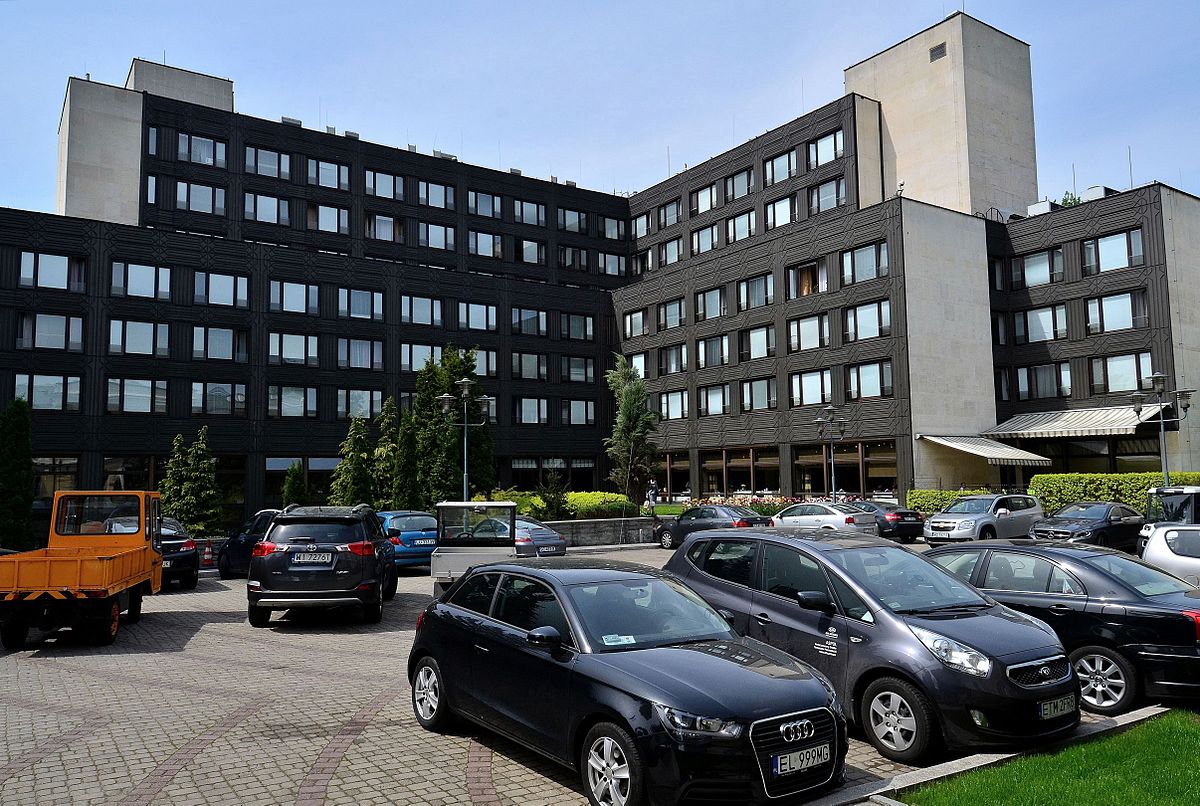 Skandal w Hotelu Sejmowym: Łukasz Mejza głównym sprawcą imprezy (video)