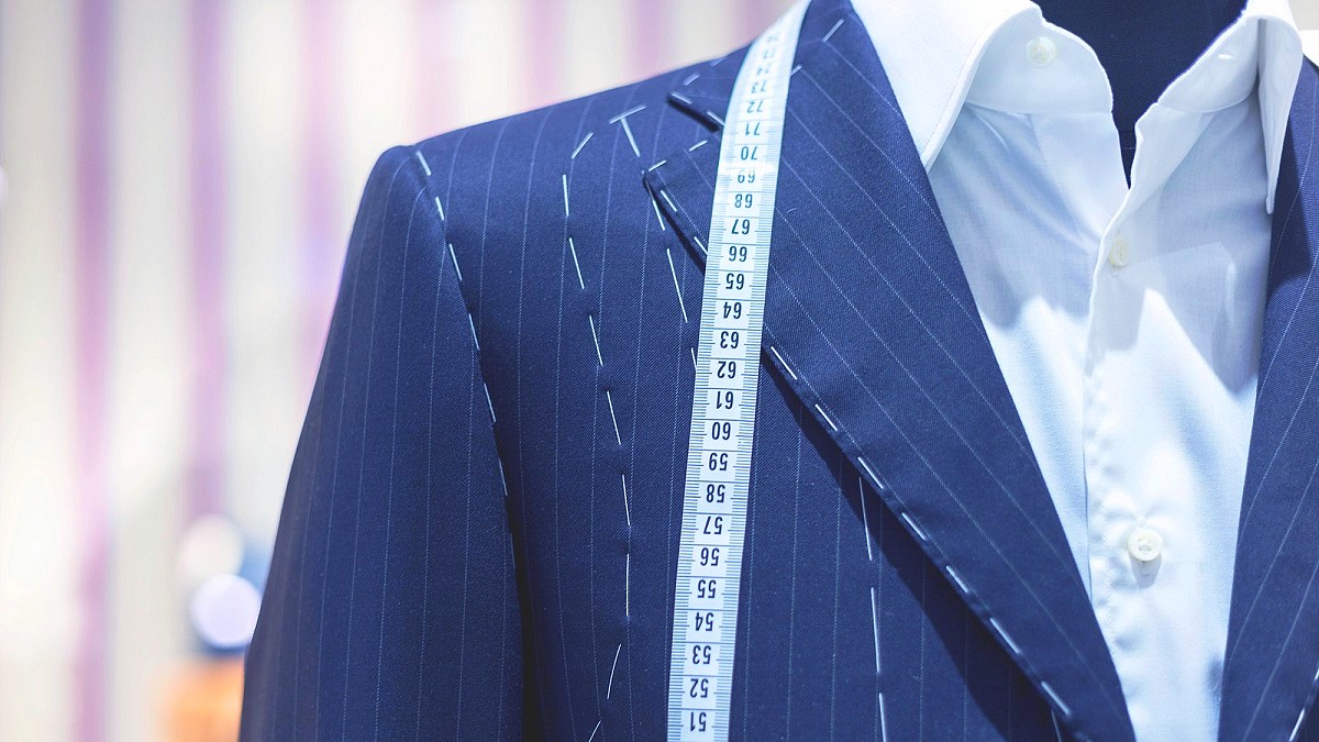 Zafałszowany skład ubrań – w twojej nowej marynarce, wełna może być jedynie na etykiecie