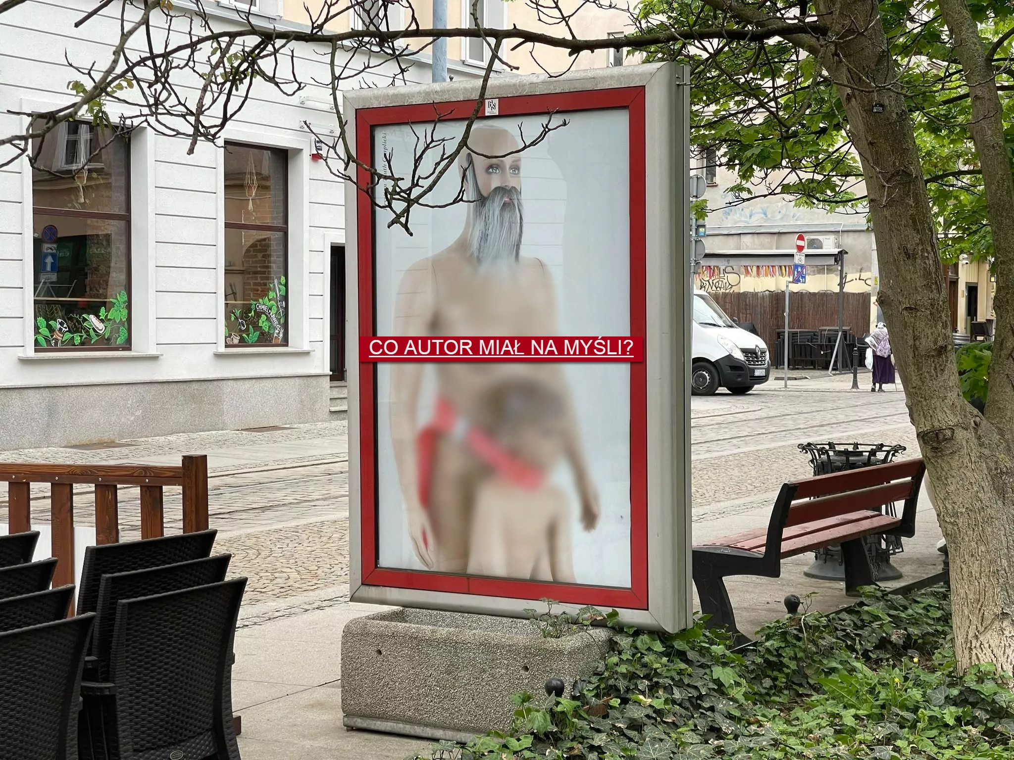 Kontrowersyjna wystawa “Iron Man” we Wrocławiu zniszczona. Głos zabrał Prezydent Sutryk. AKTUALIZACJA: Wystawa zdemontowana