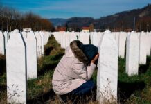 Ludobójstwo w Srebrenicy cmentarz ofiar