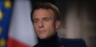 Macron argumentuje, że Europa nie powinna ustalać stałych granic w reakcji na agresję Rosji.