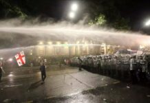 Gruzja: Ogień w Tbilisi, starcia z policją!