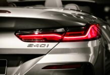 Dlaczego warto odwiedzić autoryzowany salon BMW? dlaczego warto odwiedzić autoryzowany salon BMW