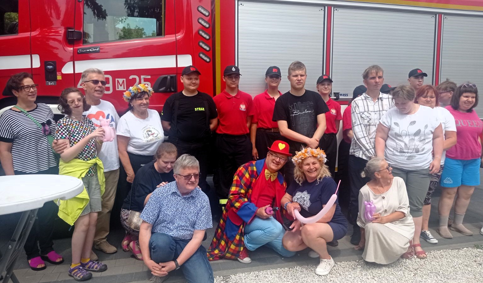 Fundacja Emanio Arcus Organizuje Niezapomniany Piknik dla osób z Niepełnosprawnością w Legionowie z okazji Dnia Dziecka w Restauracji Zdrówko