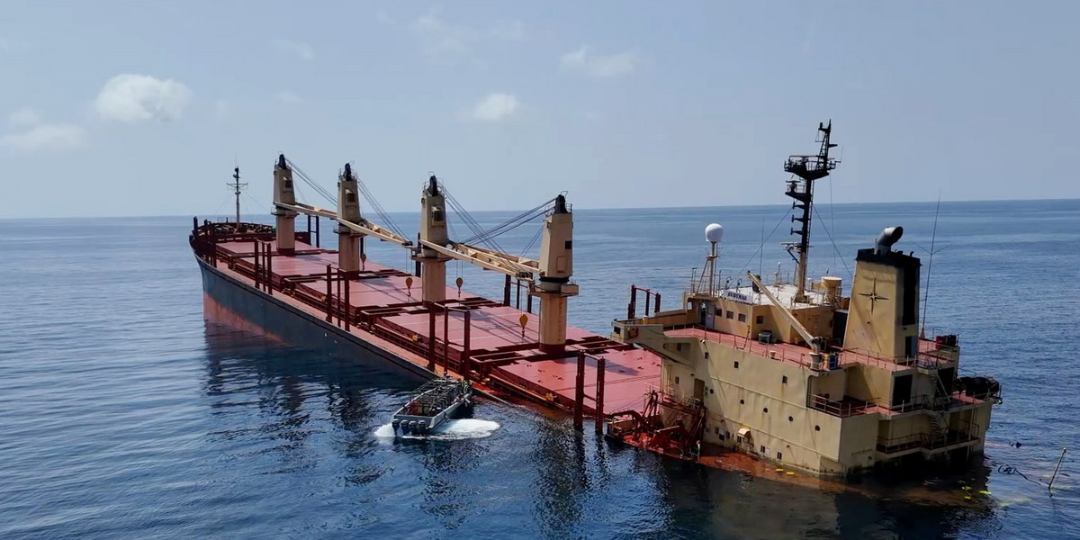 Atak Huti na lotniskowiec USA! FILM.