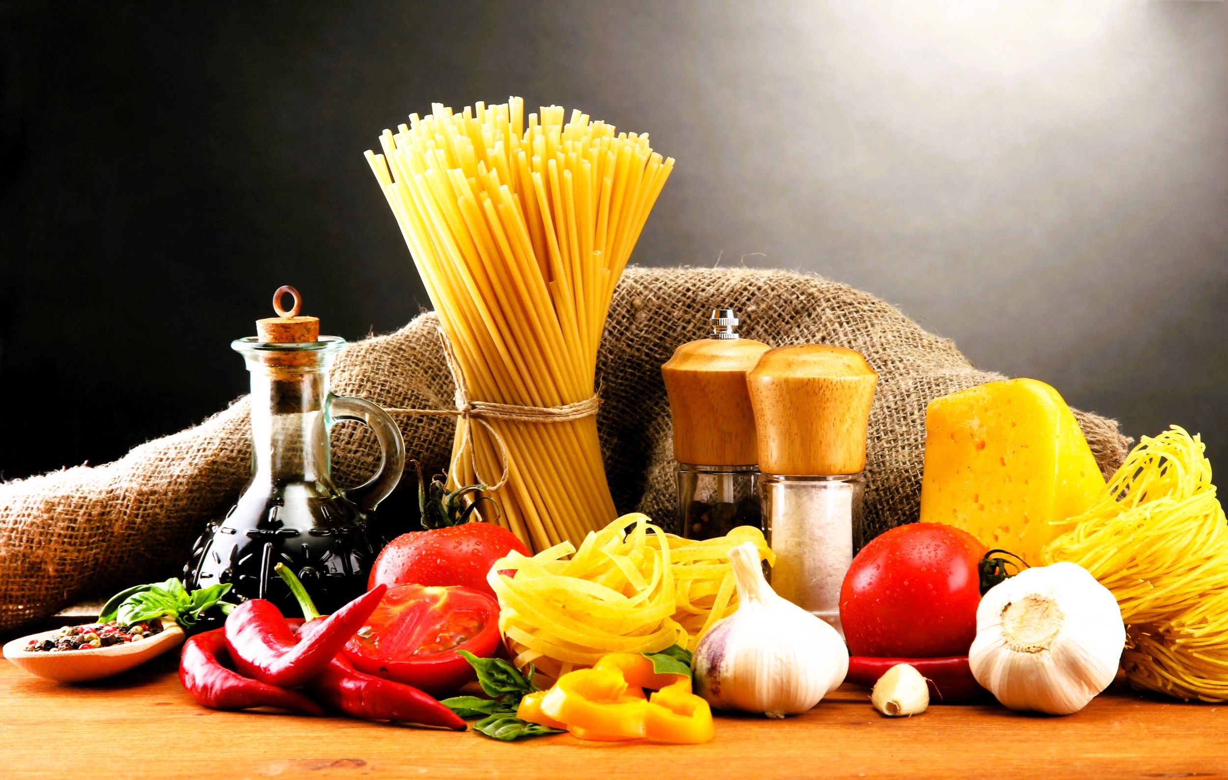 Odkryj Kulinarne Nawigacje z Jarosławem Uścińskim – Sekrety Kuchni Włoskiej