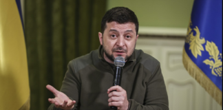 Zełenski gdzie są pieniądze? Aferzyści zawsze uciekają do Izraela - Czemu? Bezczelny rachunek z Kijowa, Zełenski żąda 20mld USD Uważasz, że polityczni liderzy są krystalicznie czysto rozliczani? Przeczytaj twarde fakty z wielkiego śledztwa brytyjskiego dziennika The Guardian! Pandora Papers