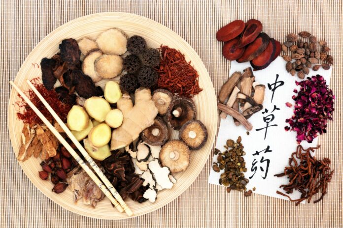 Joanna Klukojć - Cywińska dietetyk medycyny chińskiej Joanna Klukojć - Cywińska dietetyk medycyny chińskiej pomoże Ci zrozumieć jak ważne jest odżywianie dla naszego zdrowia