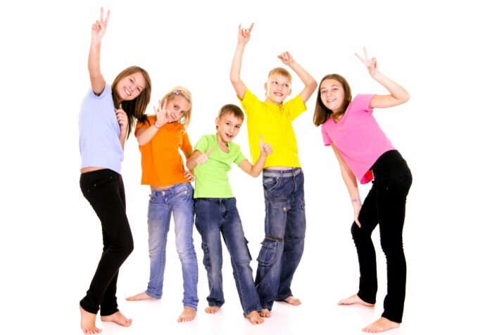 Konar spadł na dzieci w Kazimierzu Dolnym: Aktualne Konar spadł na dzieci w Kazimierzu Dolnym: Aktualne informacje